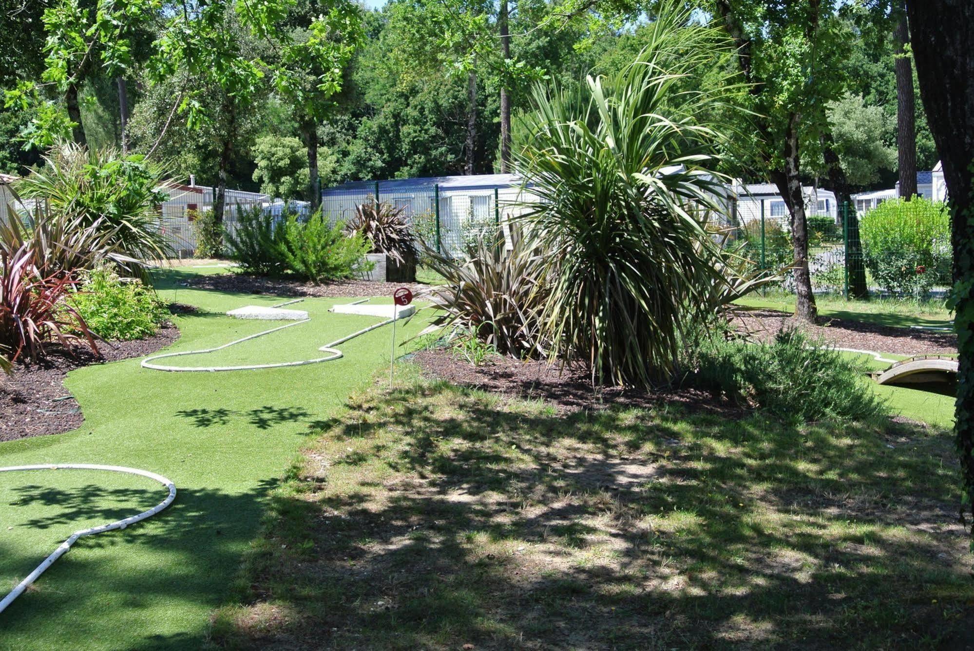 Camping Officiel Siblu La Pignade Ronce-les-Bains Exterior foto